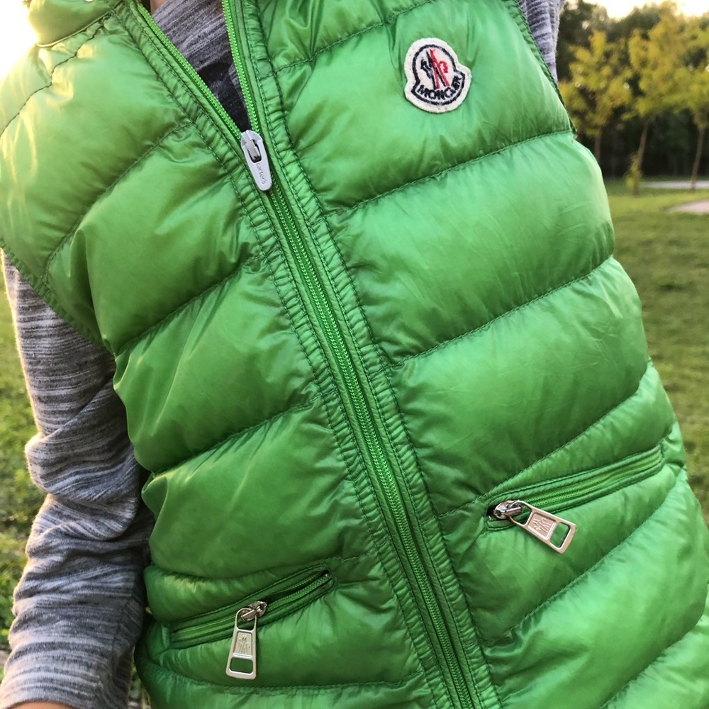 COPY - Moncler vest - Picture 16 of 16
